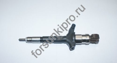 Форсунка 095000-5650 (16600-EB300) DENSO Nissan Navara, Pathfinder