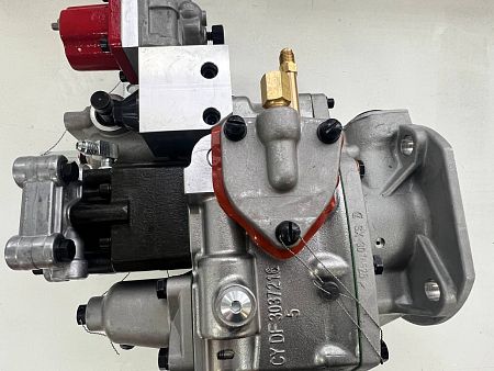 ТНВД 3095557  (калибровка 9683) 