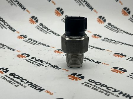 Датчик давления топлива Common Rail OEM 499000-6470 89458-60011 4990006470 8945860011