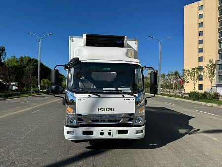 Рефрижератор ISUZU ELF KV100 = 4 700 000 р с ндс (3шт в наличии)