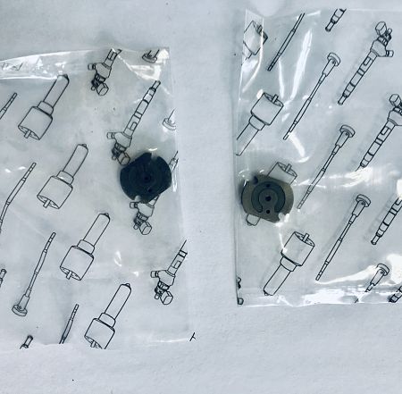 Клапан Denso Liwei 5 жиклер Нижняя часть